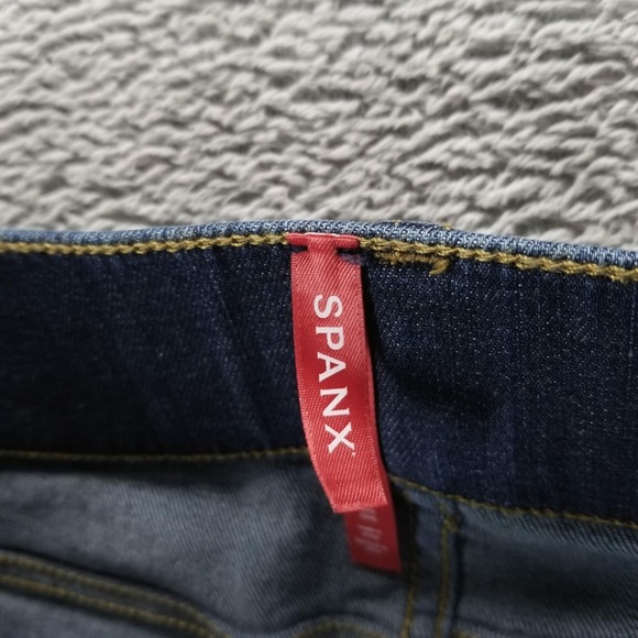 Spanx Jeans Womens XL Tall Blue Flare High Rise Dark Wash Stretch Shaping - Picture 3 of 11